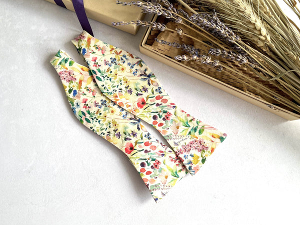 Wildflower Bow tie and Pocket Square for Wedding