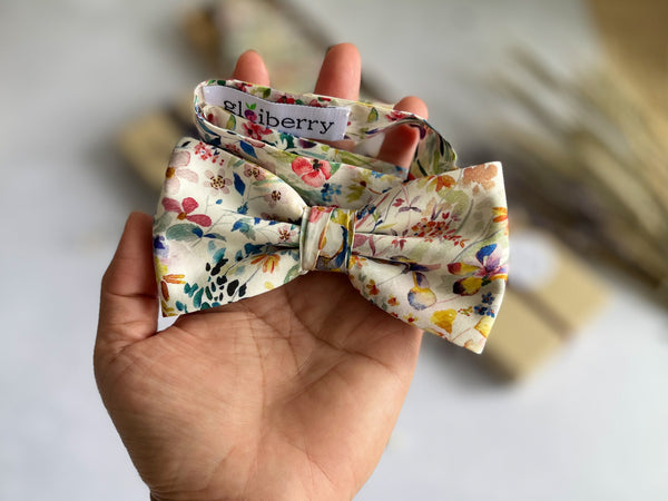 Wildflower Bow tie and Pocket Square for Wedding