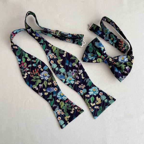 Navy Wildflower Bow tie and Pocket Square for Wedding