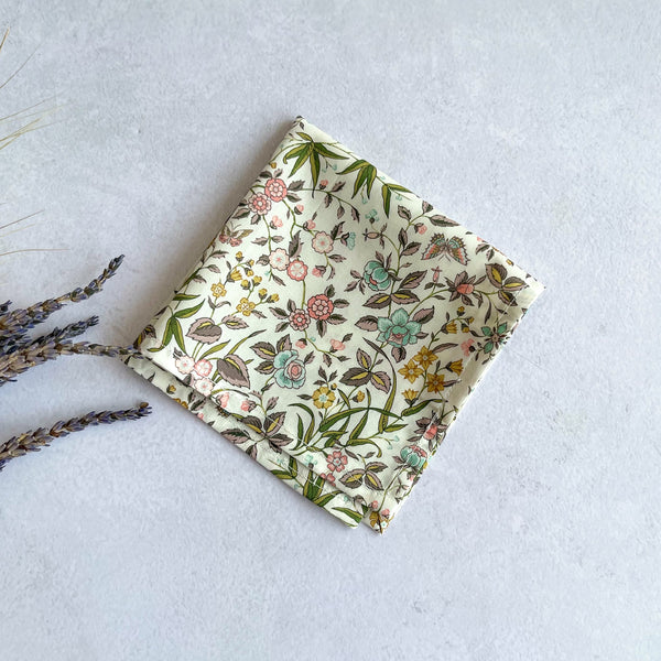 Liberty Print Wildflower Floral Bow tie for Kid and Men Wedding Tie