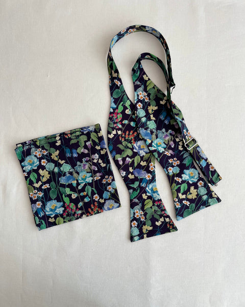 Navy Wildflower Bow tie and Pocket Square for Wedding