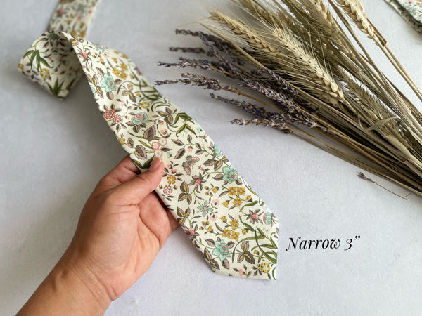 Groom and Groomsmen Floral Tie Wildflower Necktie for Spring & Summer Wedding