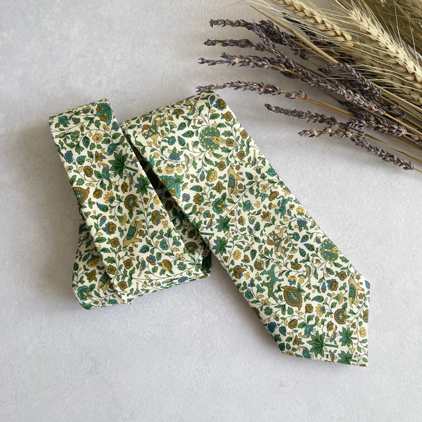 Green Floral Wedding Tie for Groom/Groomsmen Necktie Liberty of London Vintage Floral Print